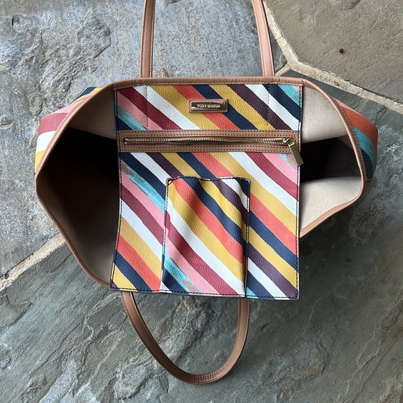 Tory Burch Chevron Leather Tote Bag. Multi-colored. - Picture 7 of 8